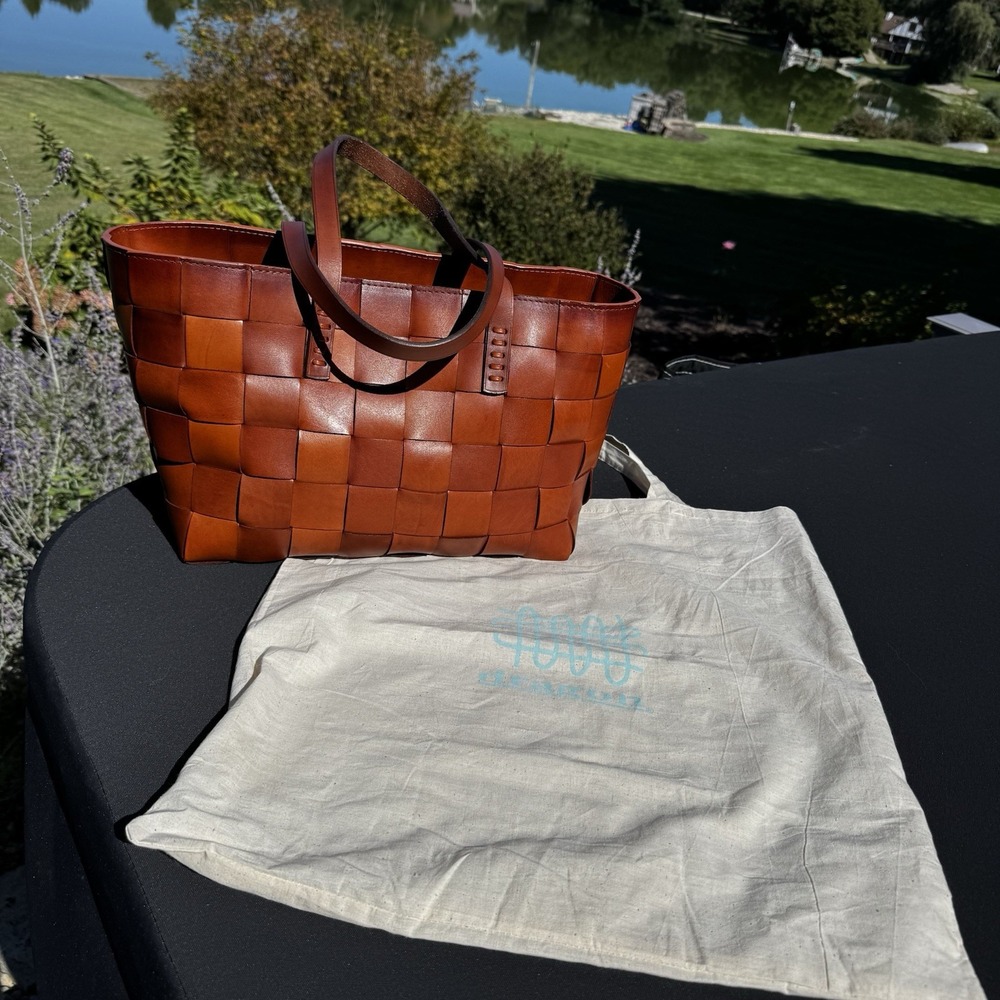 Dragon Diffusion Artisan Crafted Hand Woven Brown Leather Carryall Tote Purse - Picture 2 of 16